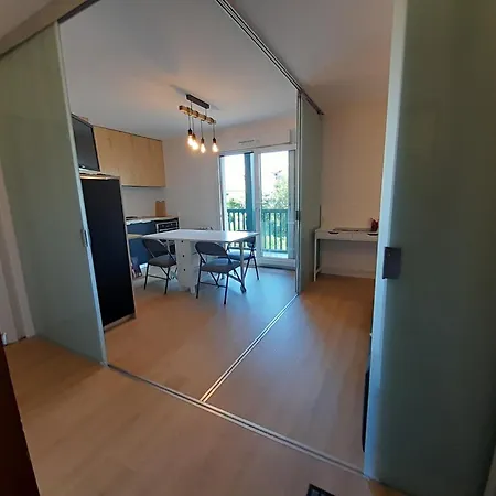 Apartmán Studio Renove Avec Balcon A 300m De La Plage - - Fr-1-239-983